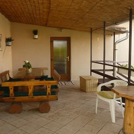 Fresh Apartman Erlau