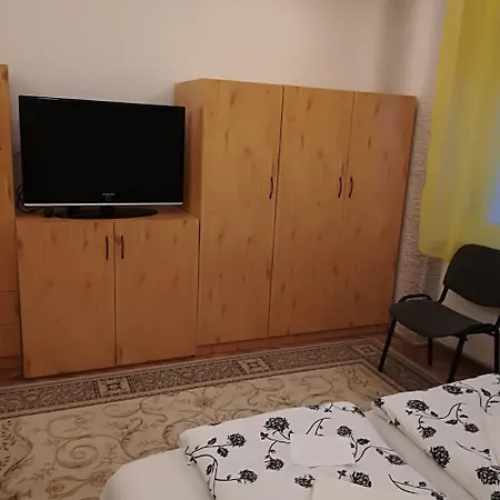 Fresh Apartman *